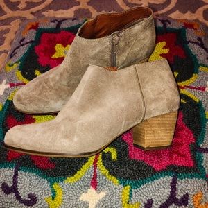 Lucky Brand Shoes - Lucky suede booties Lucky Brand Shoes - Lucky suede booties